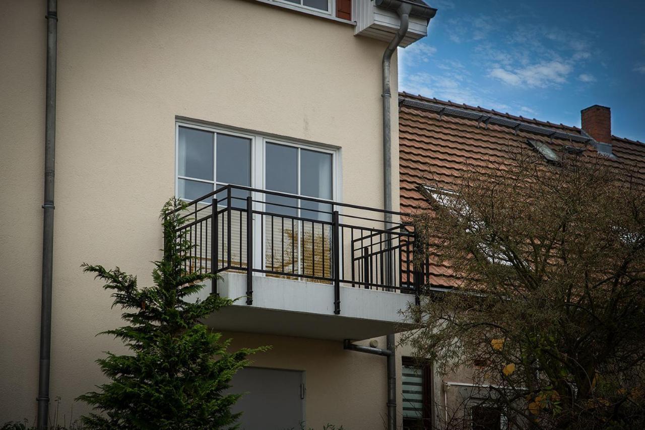 H&H Apartments Im Herzen Der Stadt Super Zentral Ruhig Mit Kochnischen Balkon Oder Empore Greifswald Exterior foto