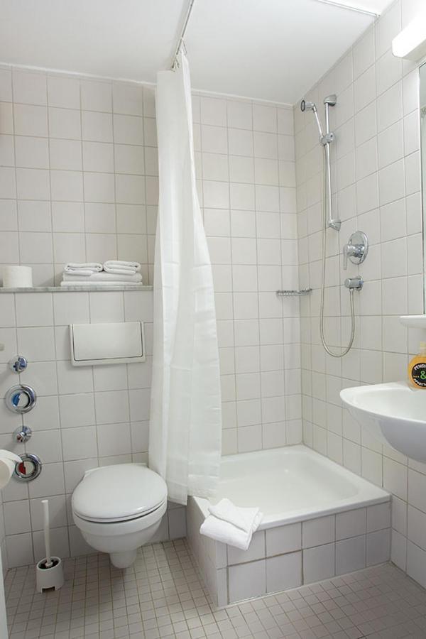 H&H Apartments Im Herzen Der Stadt Super Zentral Ruhig Mit Kochnischen Balkon Oder Empore Greifswald Exterior foto